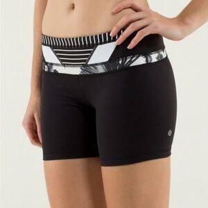 Lululemon Athletica Black Reversible Double Sided Shorts Women’s Size 10